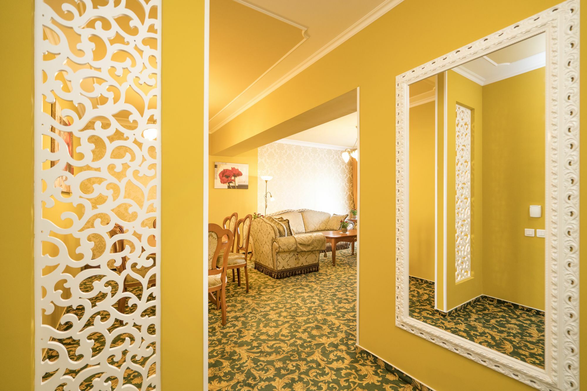 Studio One Accommodation Suites Букурещ Екстериор снимка